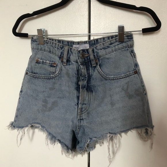 Zara Pants - Zara Distressed High Waisted Denim Shorts
